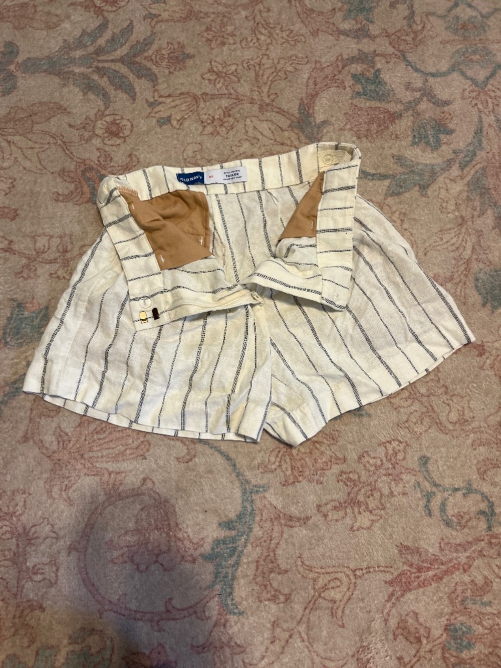 Old Navy high rise linen striped shorts